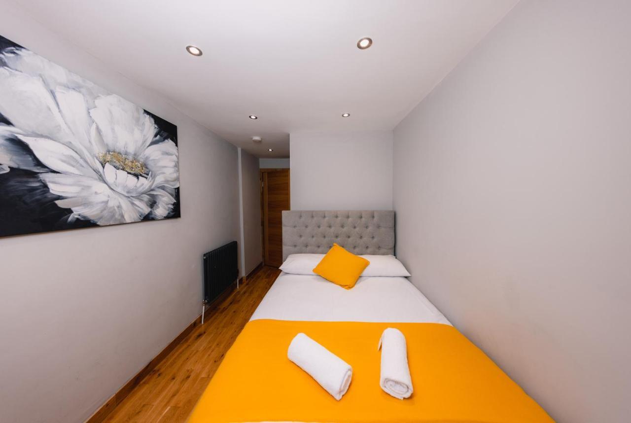 Superb Luxury Quality On Canal Apartment
