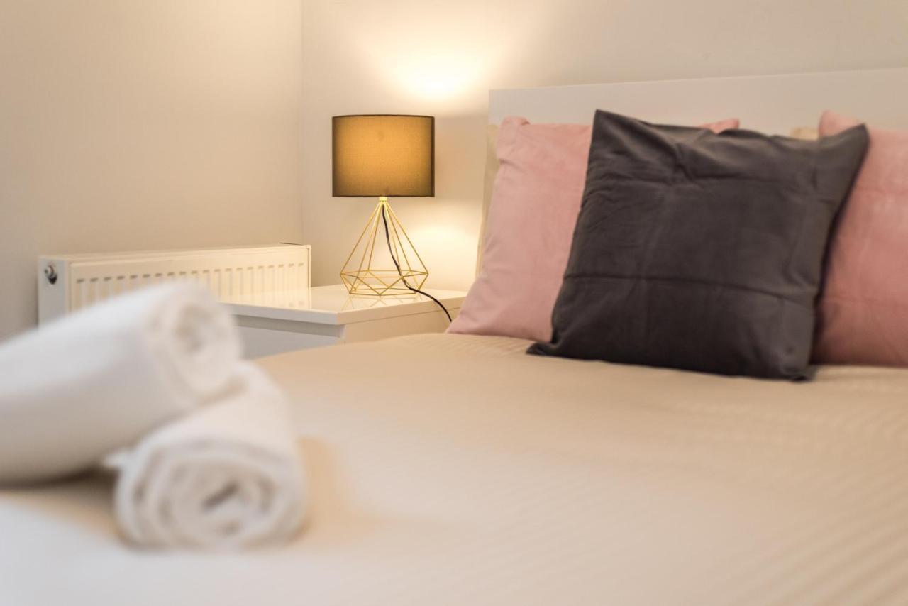 1bed, Ground Floor, Private Entrance *
