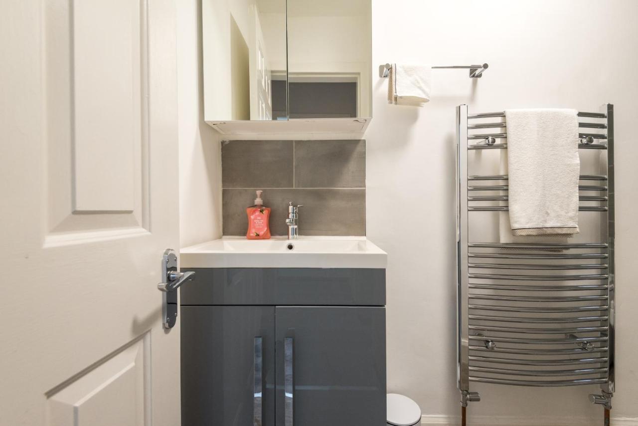 1bed, Ground Floor, Private Entrance Appartement *