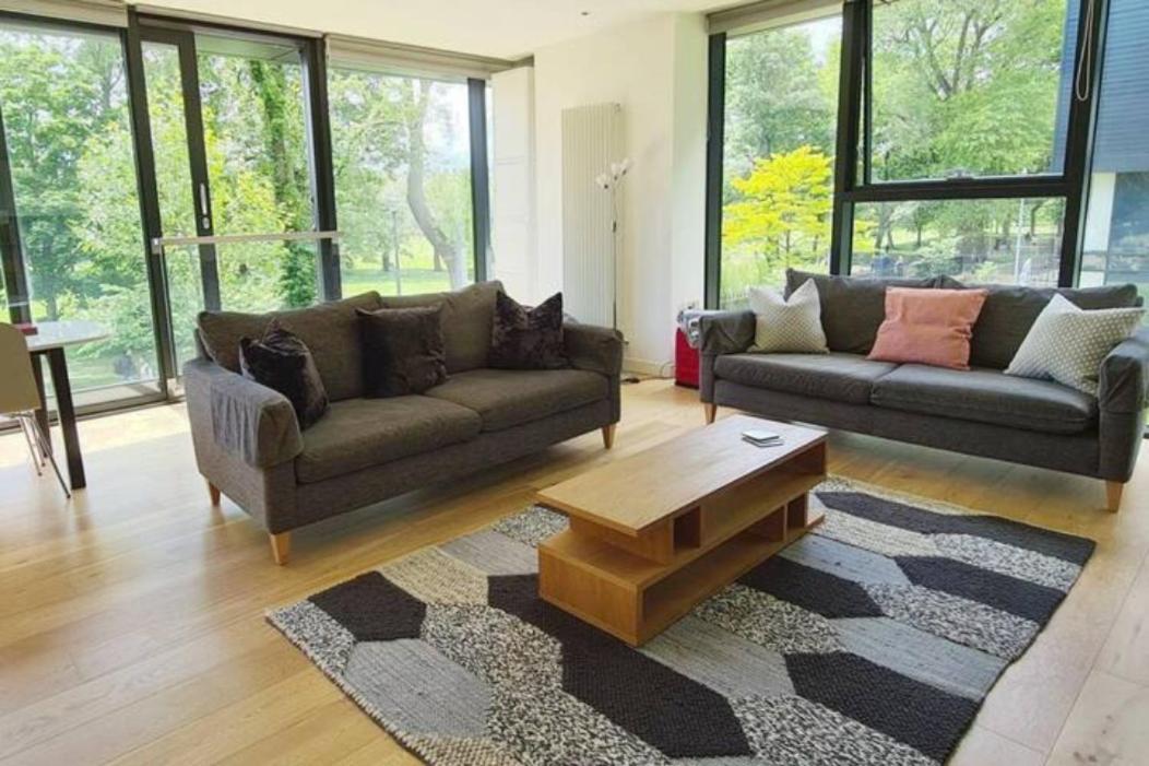 The Simpson - Luxury 2 Bed - Private Parking Édimbourg