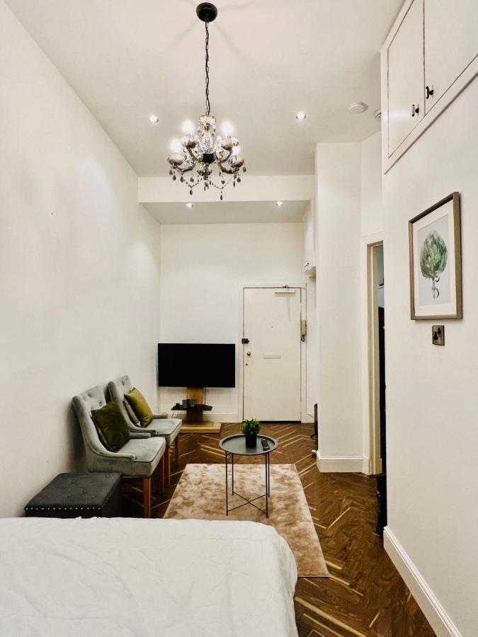 Stylish 1bhk Heart Of The Appartement *