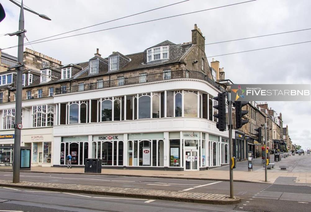 Cool Urban With Stunning Castle Views Edinburgh