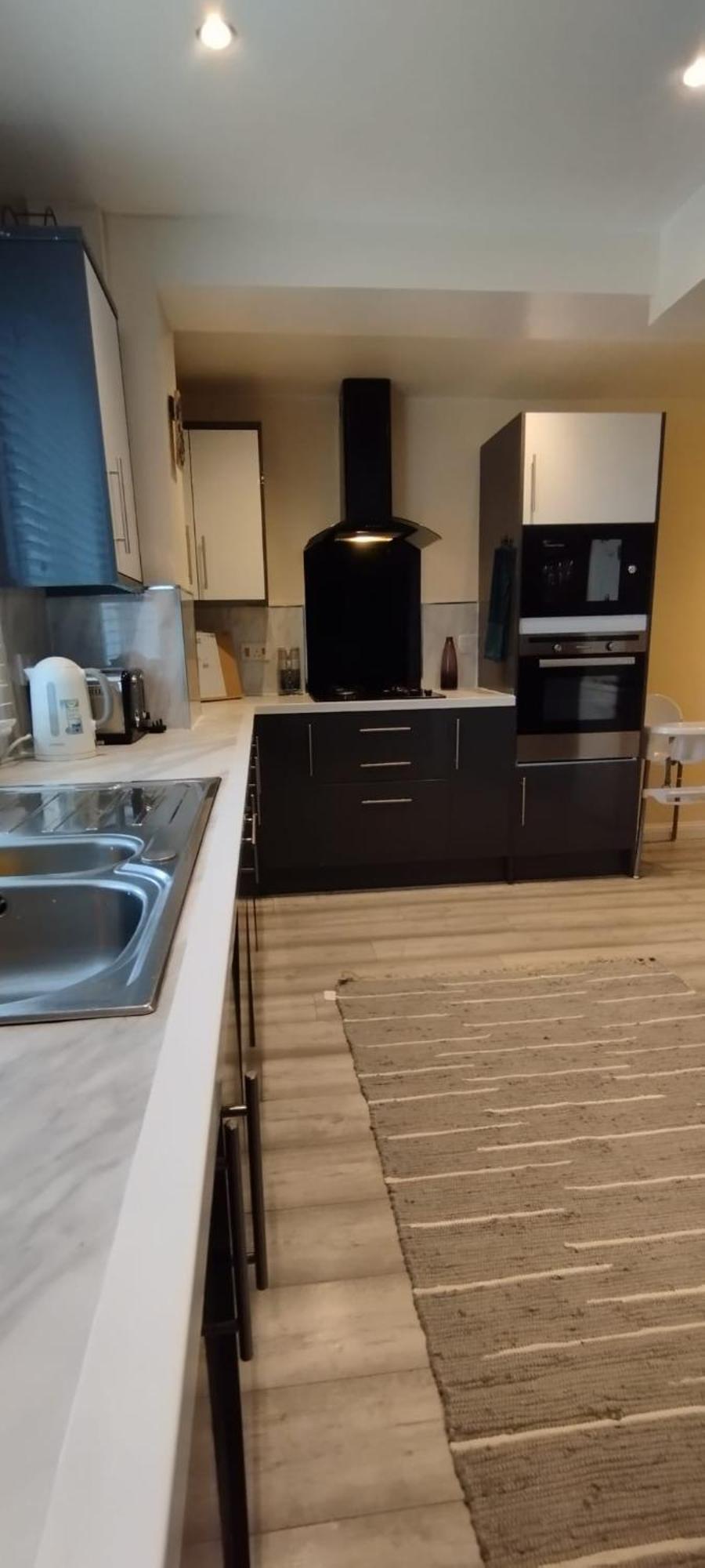 Villa 3 Bed House In - Private Parking Edinburgh