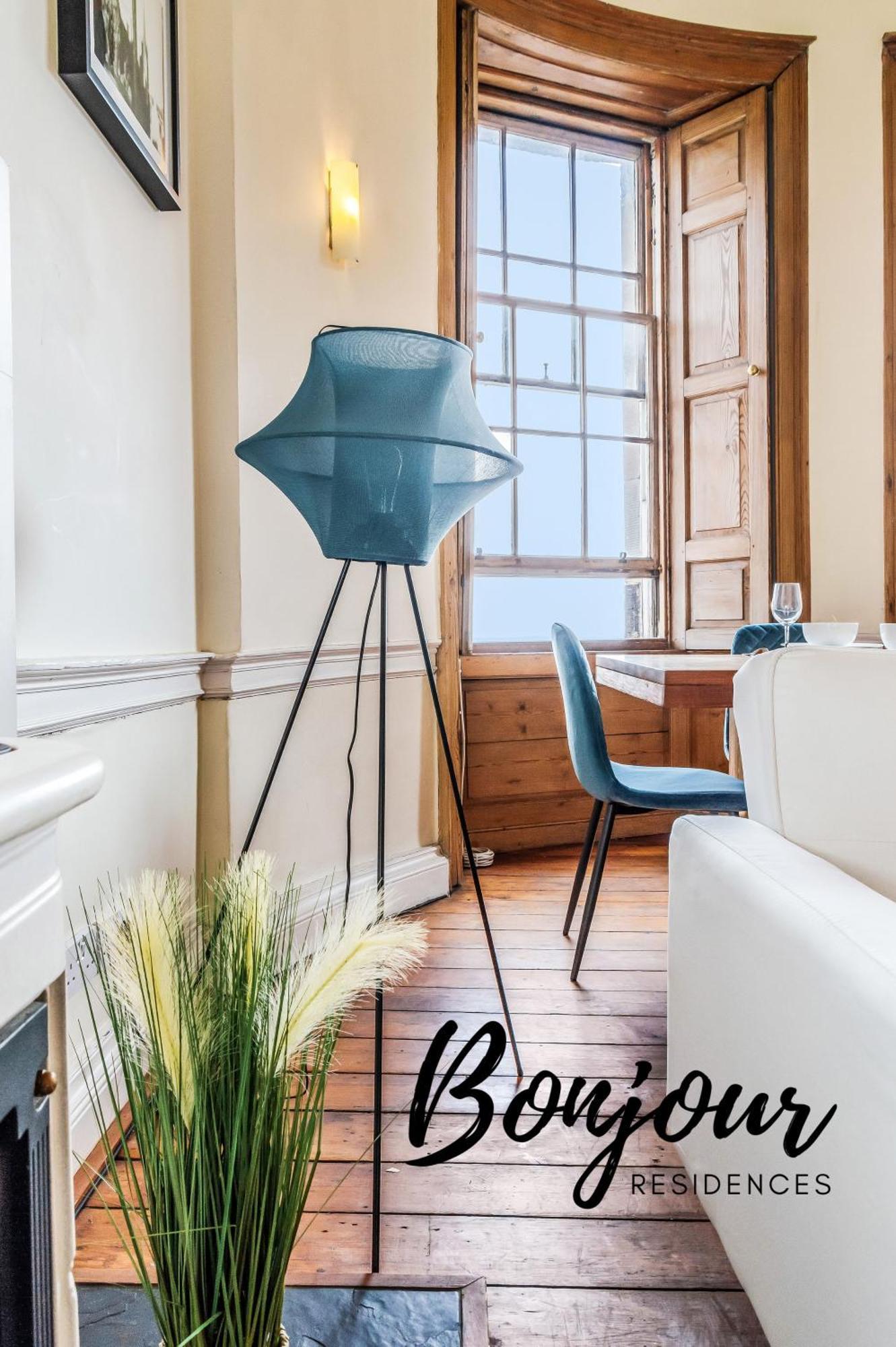 Appartement Belleville Central St James Quarter Free Offsite Parking & Views By Bonjour Residences