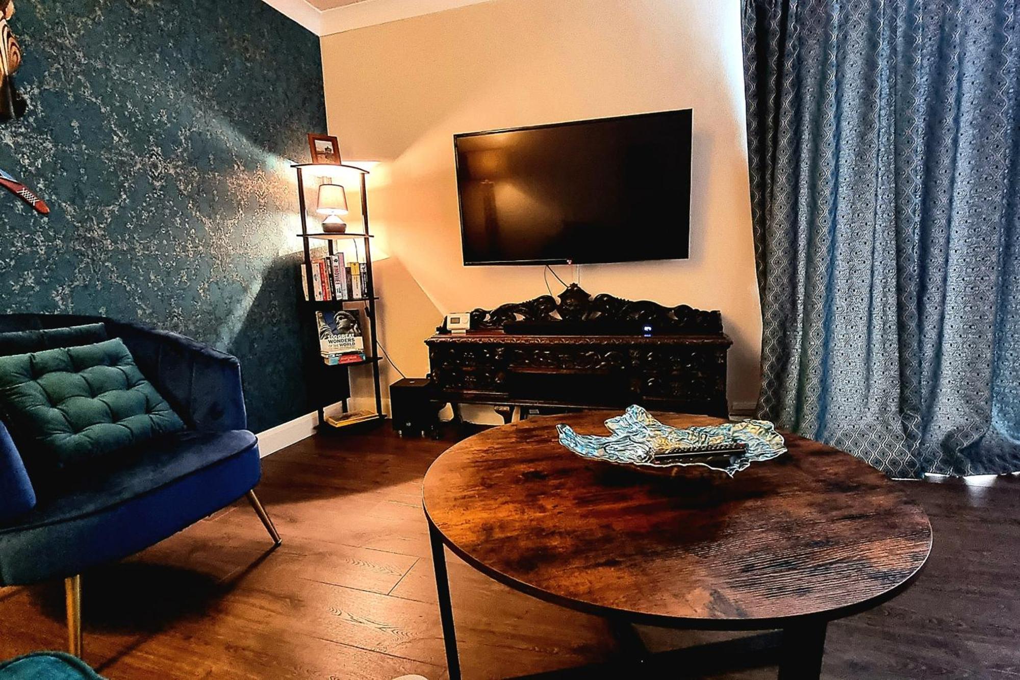 Boutique On Royal Mile - Sleeps 4 Apartment *