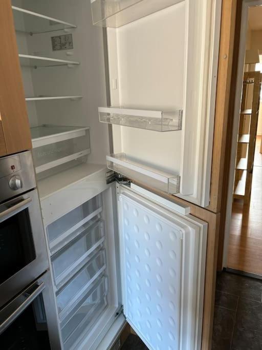 Quiet Central Apartment For Upto 4 People Apartment Edinburgh