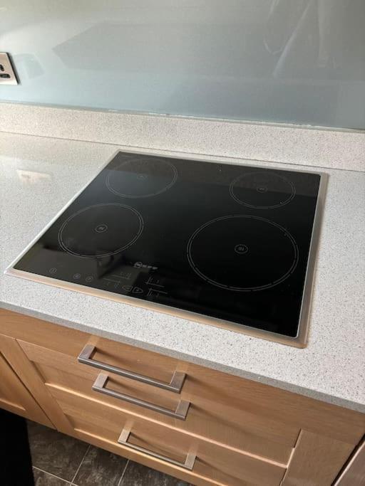 Apartment Quiet Central Apartment For Upto 4 People Edinburgh