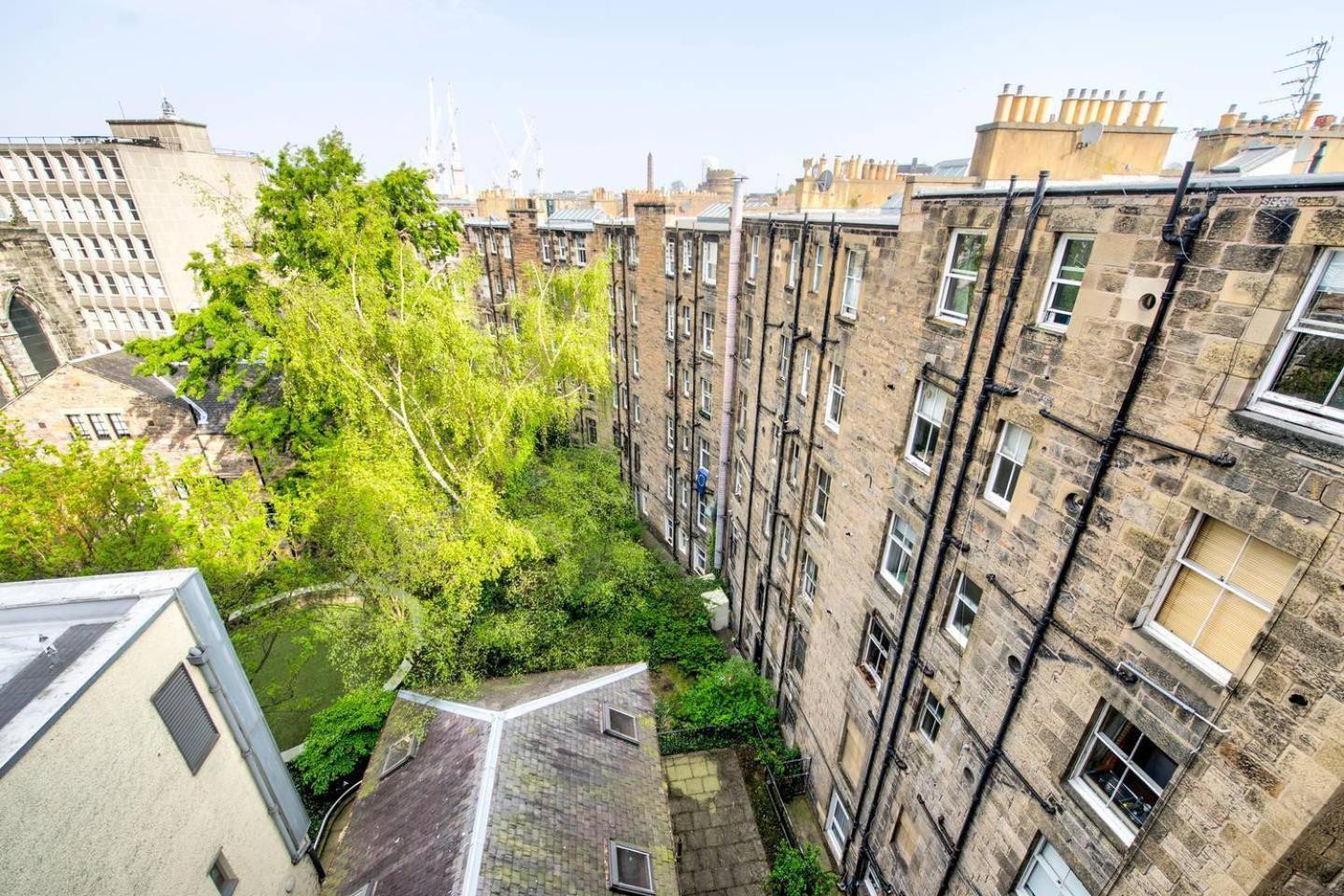 Guestready - Modern 2br On The Royal Mile! EDI
