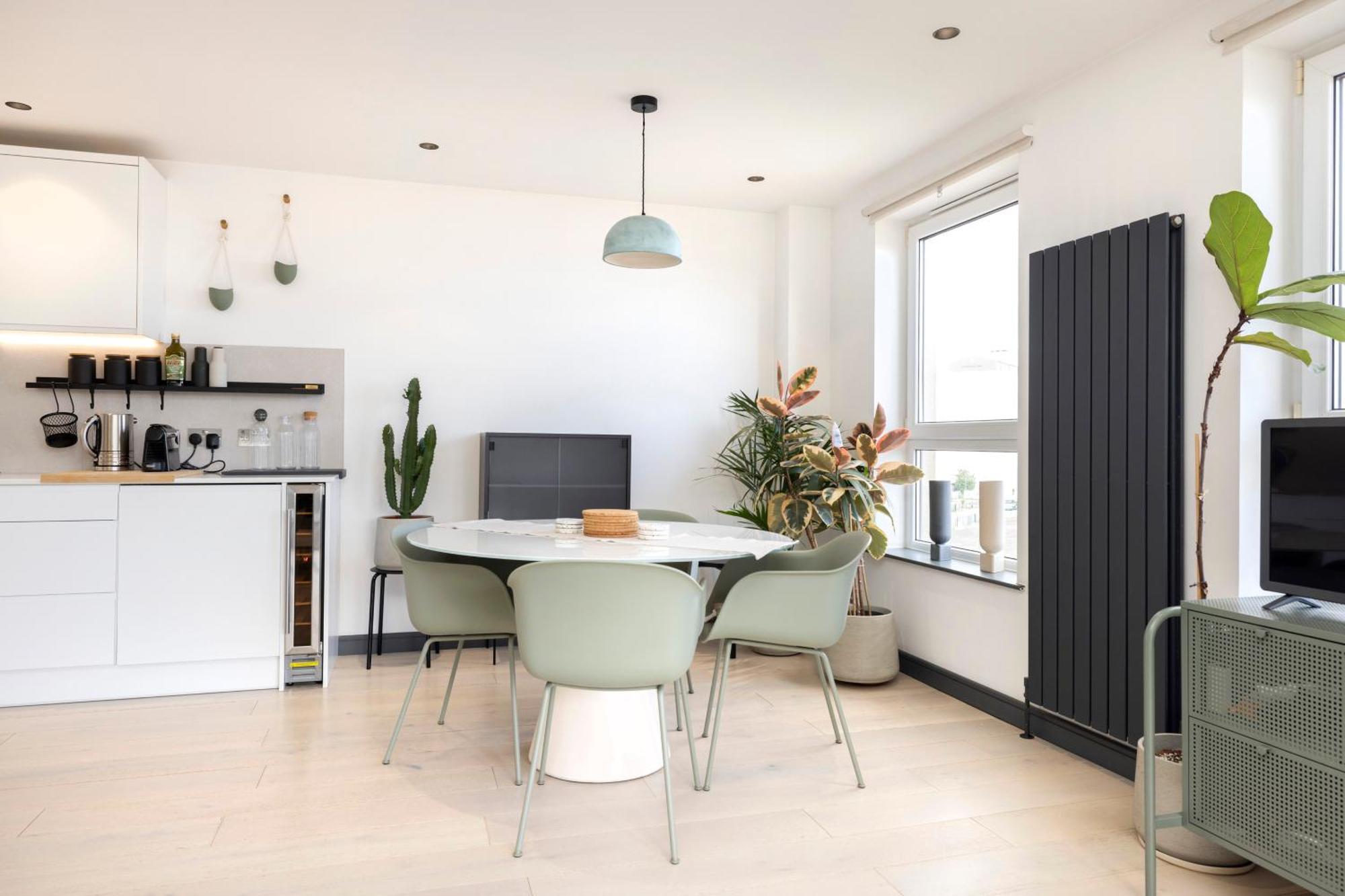 Apartment Joivy Fabulous With Bay View Terrace EDI