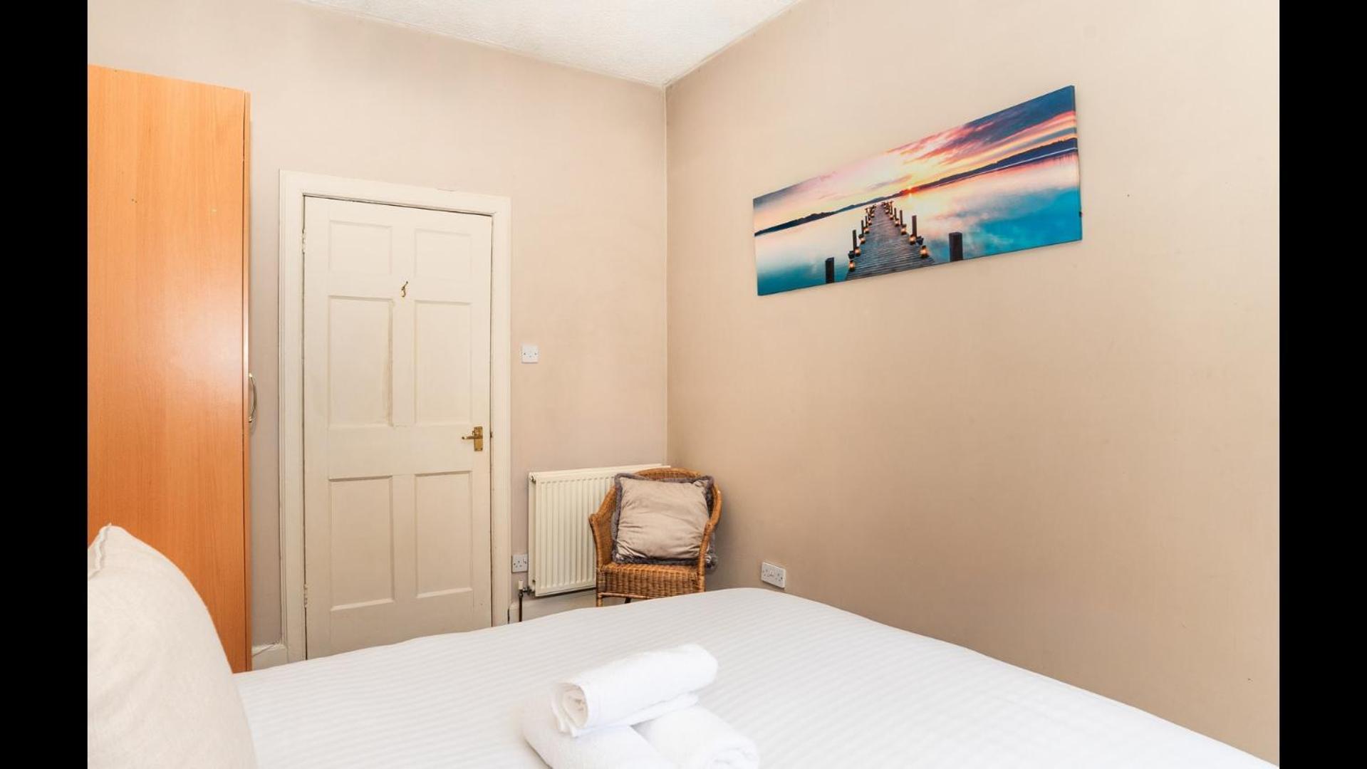 Charming 2bd Flat 10 Minutes To Castle Edinburgh