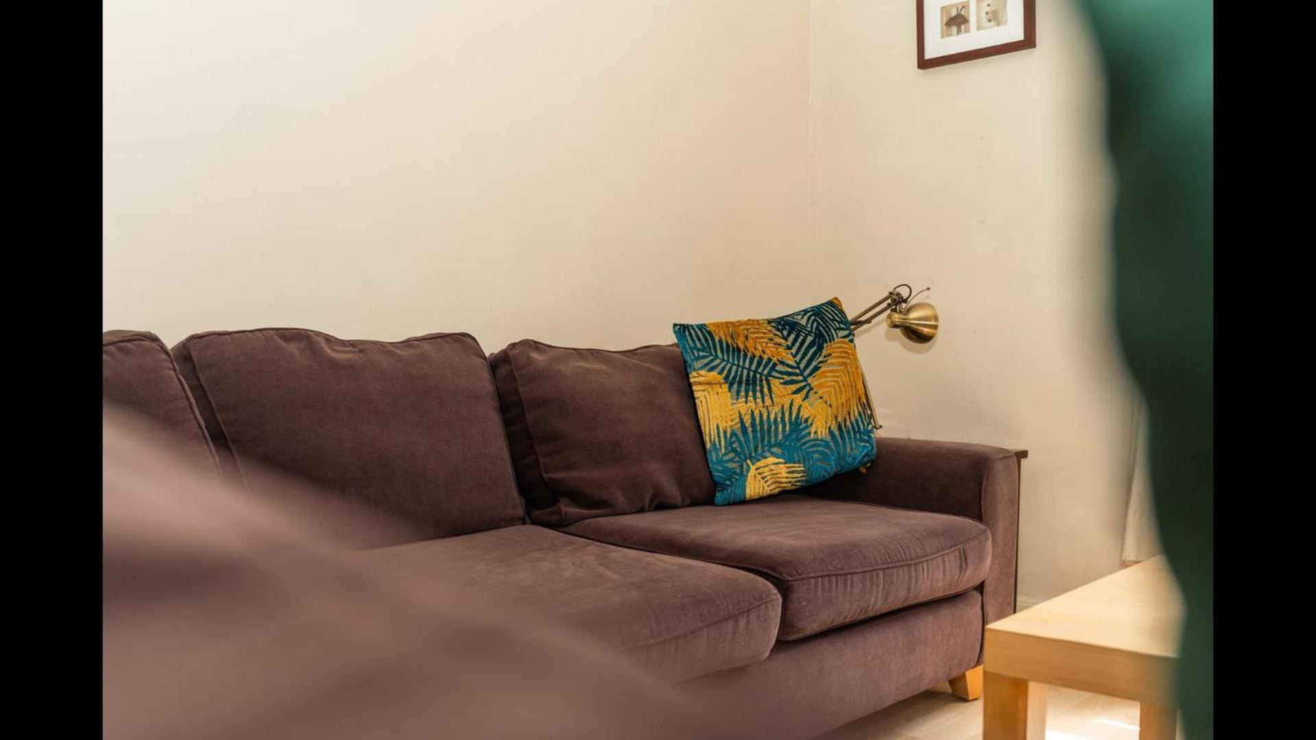Charming 2bd Flat 10 Minutes To Castle