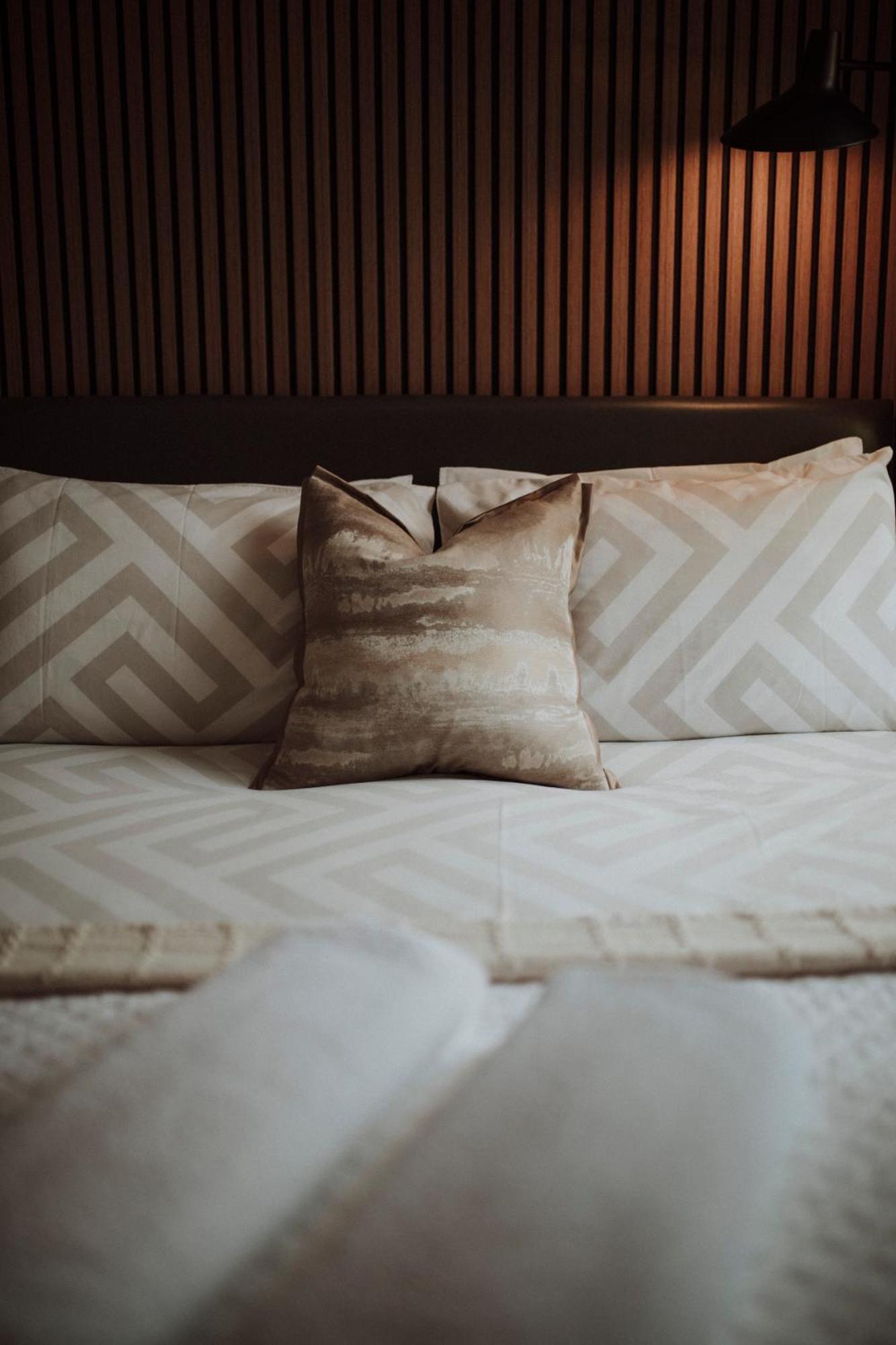 16 Pilrig Bed & Breakfast EDI
