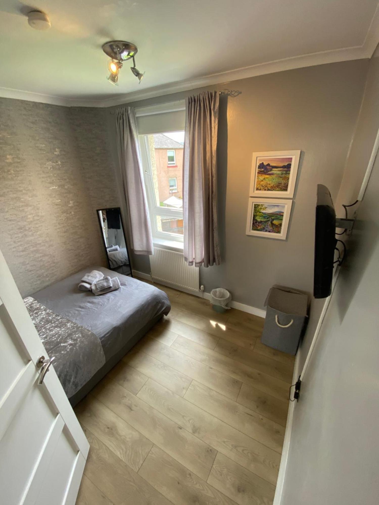 Appartement Modern Quiet Center Airport 2 Bedroom *