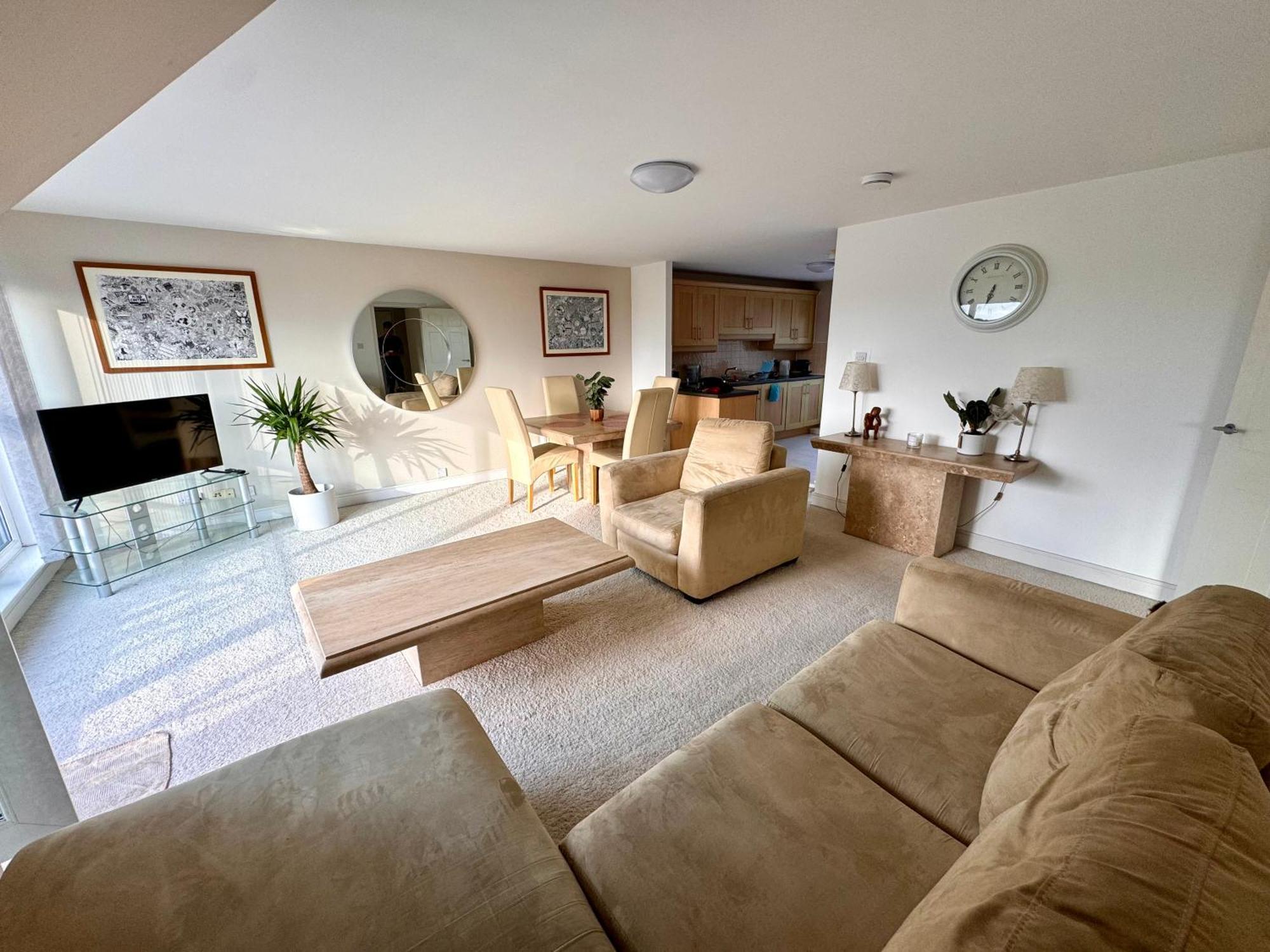 Appartement Appins Penthouse Luxury - Fast Wifi & Free Parking