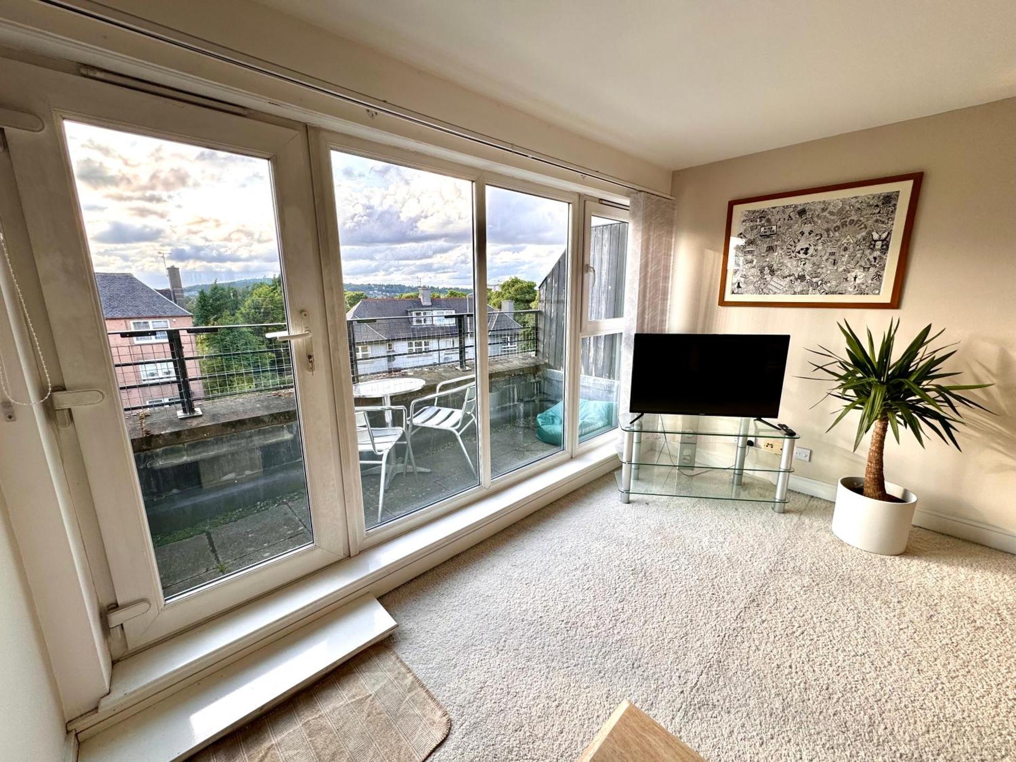 Appartement Appins Penthouse Luxury - Fast Wifi & Free Parking *