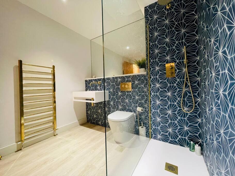 Designer In With Free Parking Appartement Édimbourg