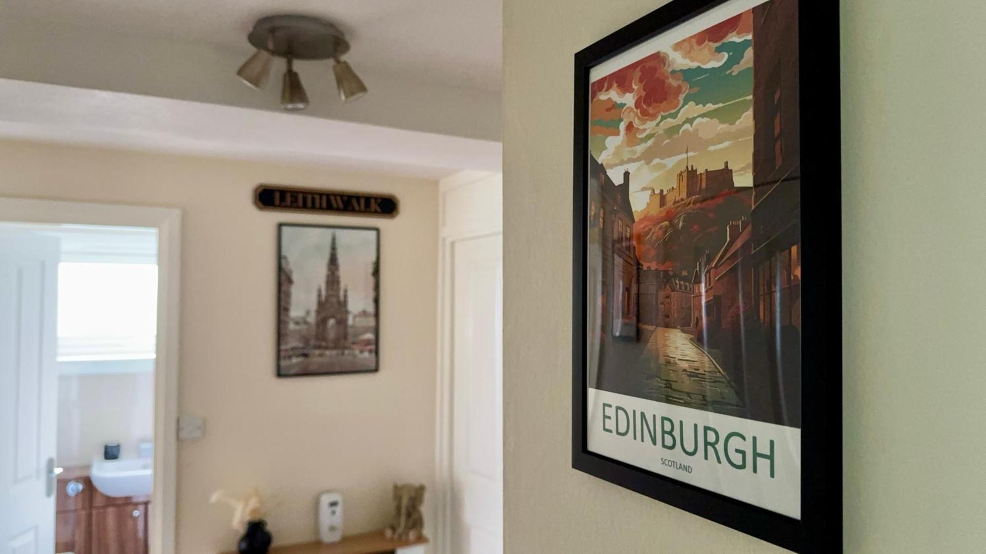 The Red Door, Two-bedrooms Apartment *
