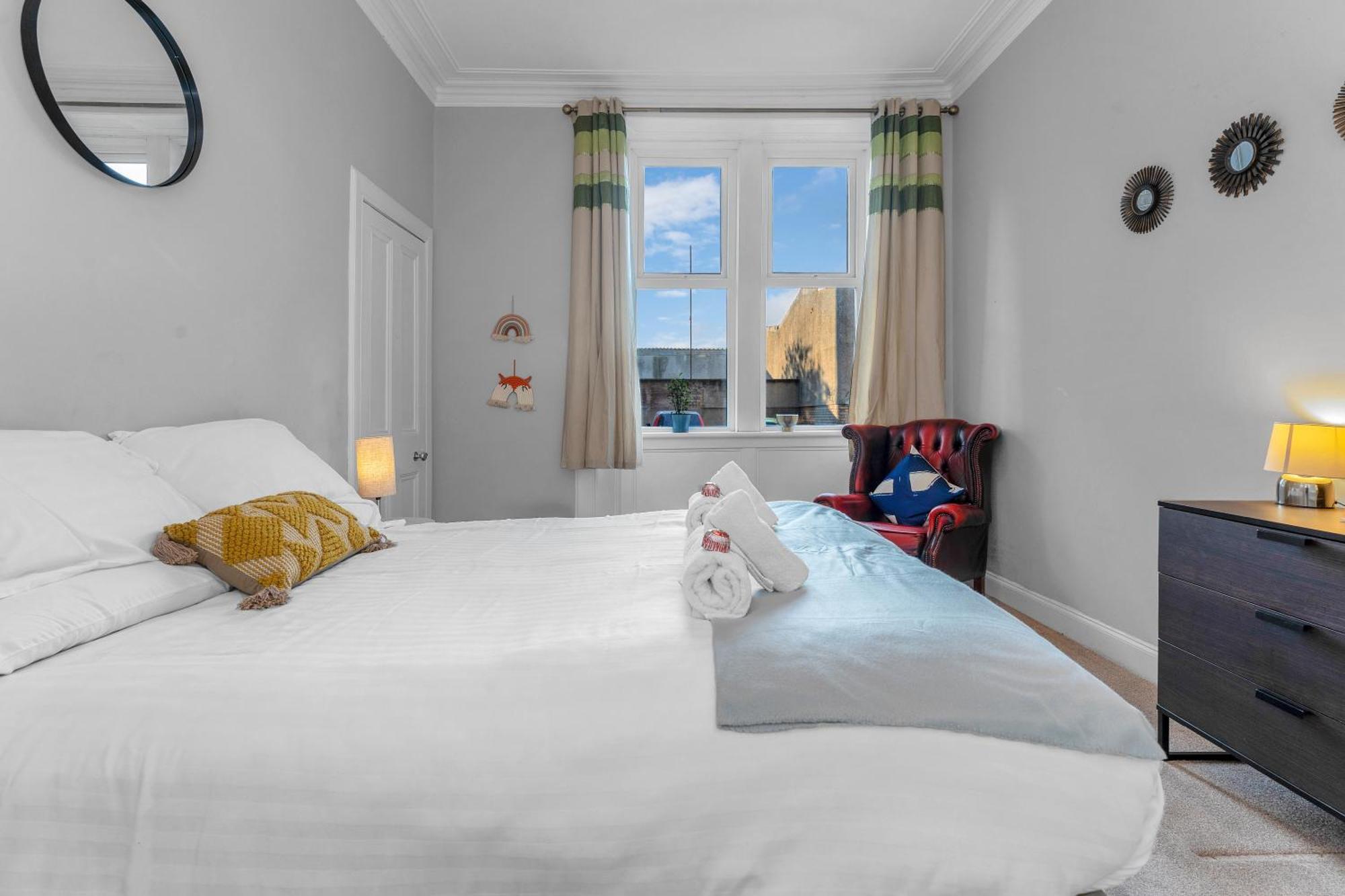 Homestay Bright Large Bedroom Br1 *