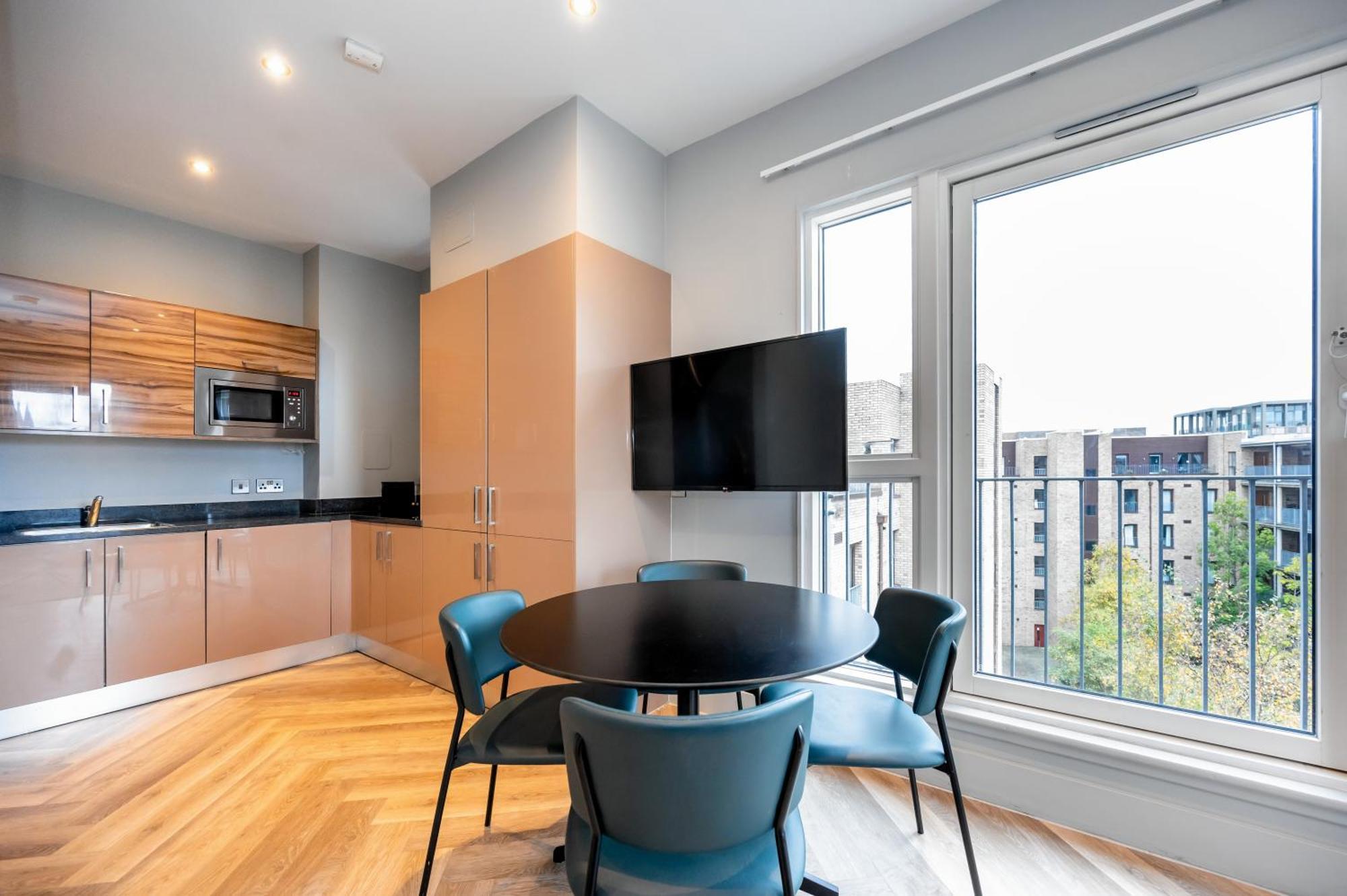 Staycity West End Appart hôtel