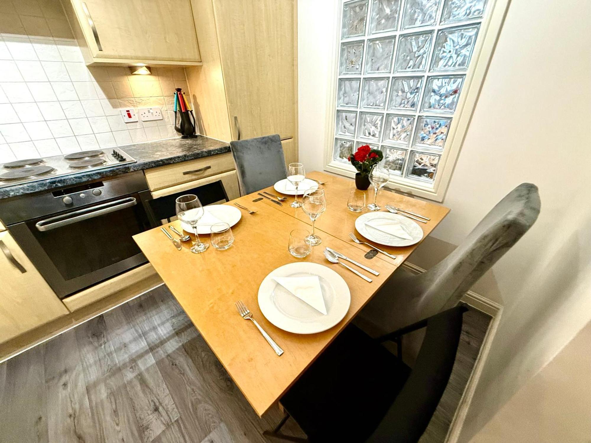 Pilrig Heights - Central - Free Parking & Fast Wifi *