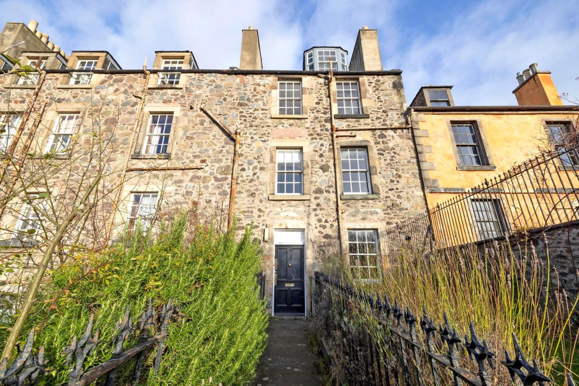 Appartement Joivy Beautiful Apartment, Private Garden, Calton Hill EDI