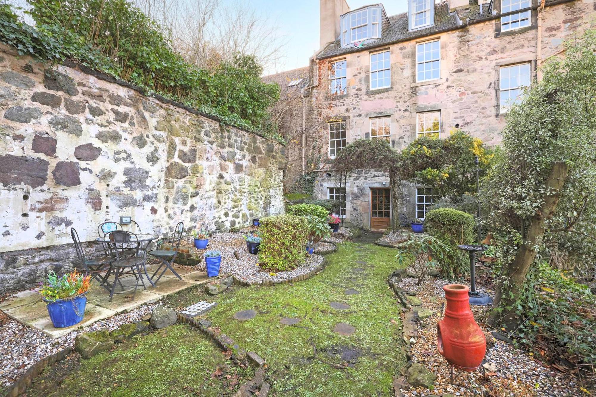 Joivy Beautiful Apartment, Private Garden, Calton Hill Appartement