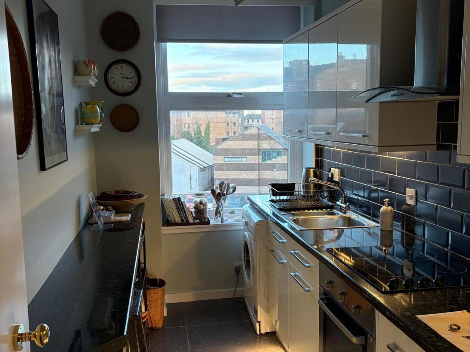 Pass The Keys Stunning 1bd Flat In Centre EDI