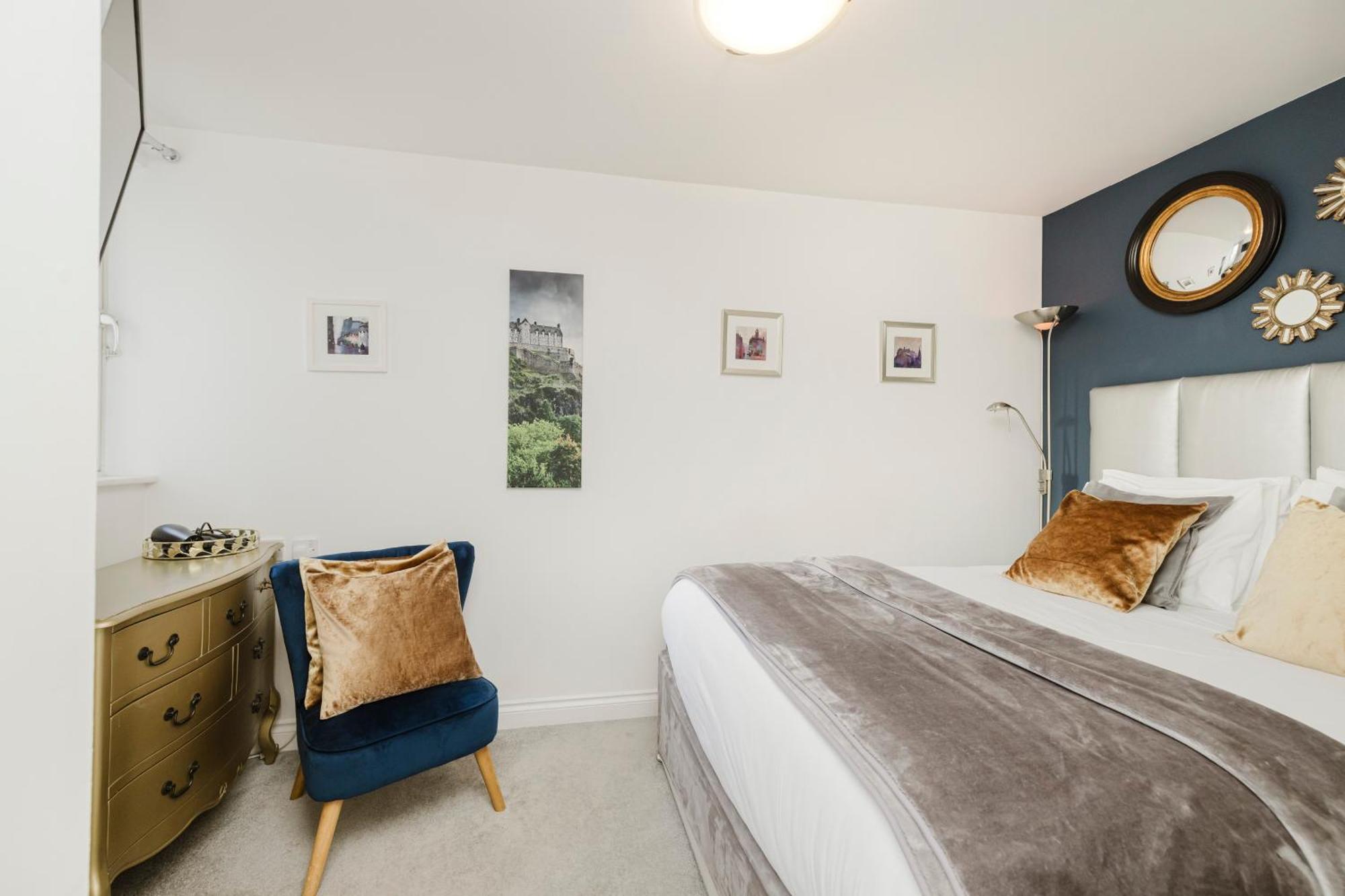 Apartment Joivy Stylish With Balcony In Old Town