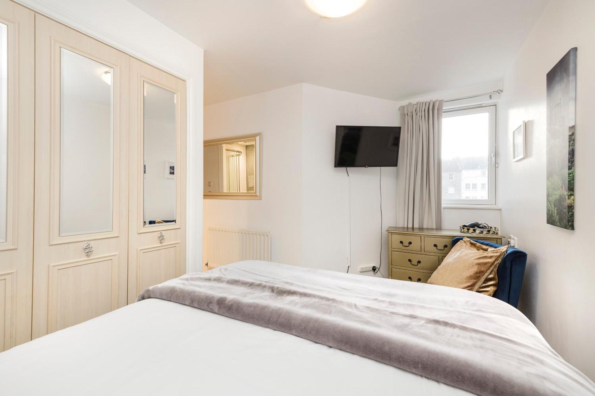 Joivy Stylish With Balcony In Old Town Apartment EDI