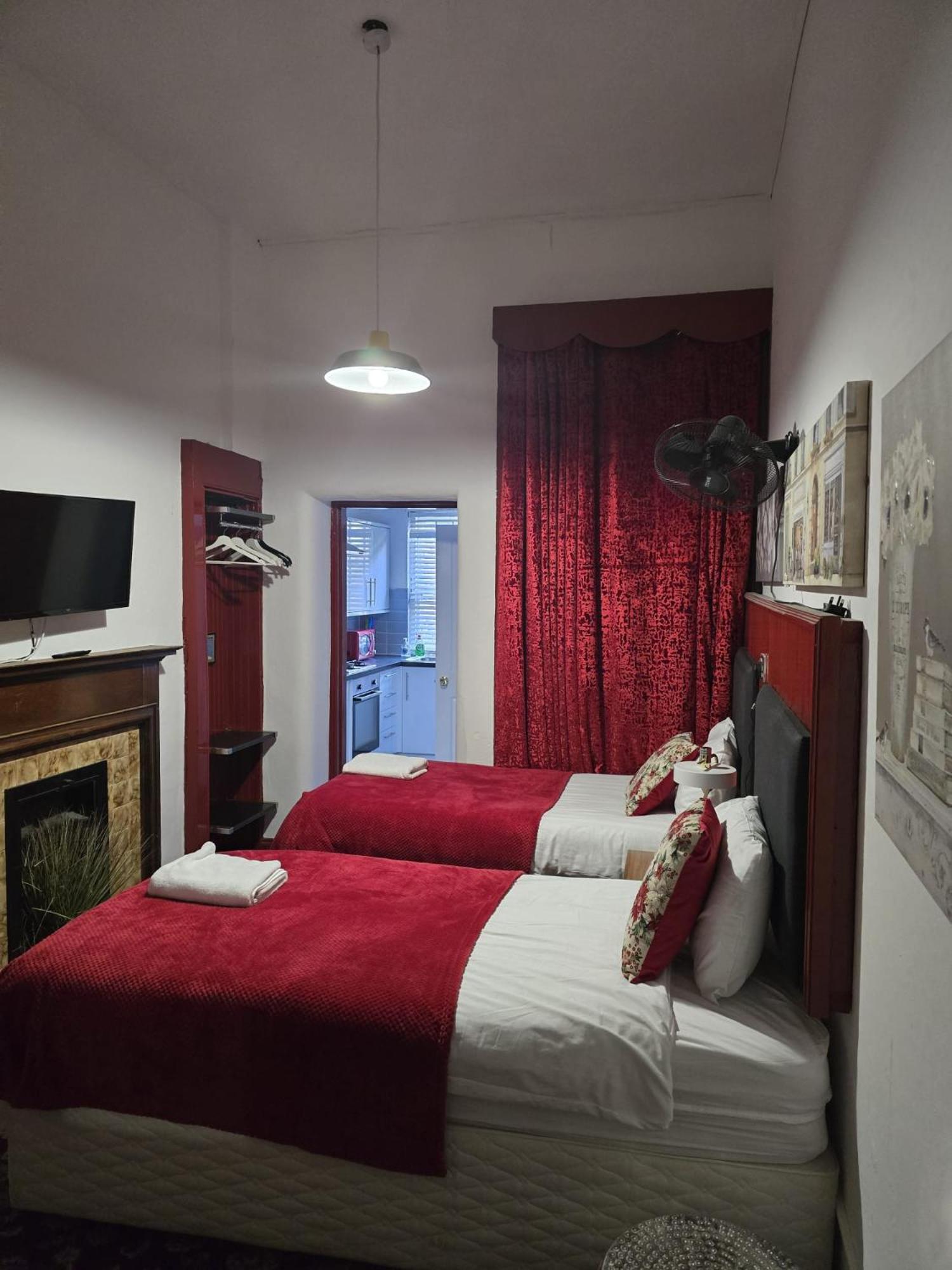 The - No 57 Bed & Breakfast *