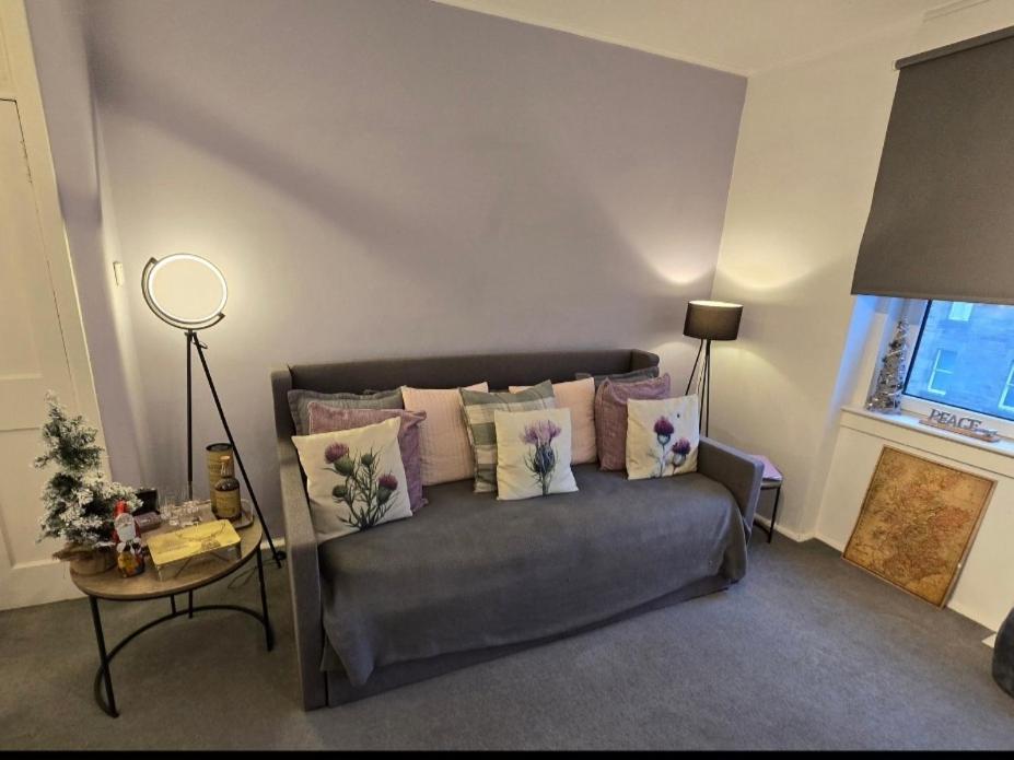 Bespoke Tours Scotland @ Morrison Street Apartment EDI