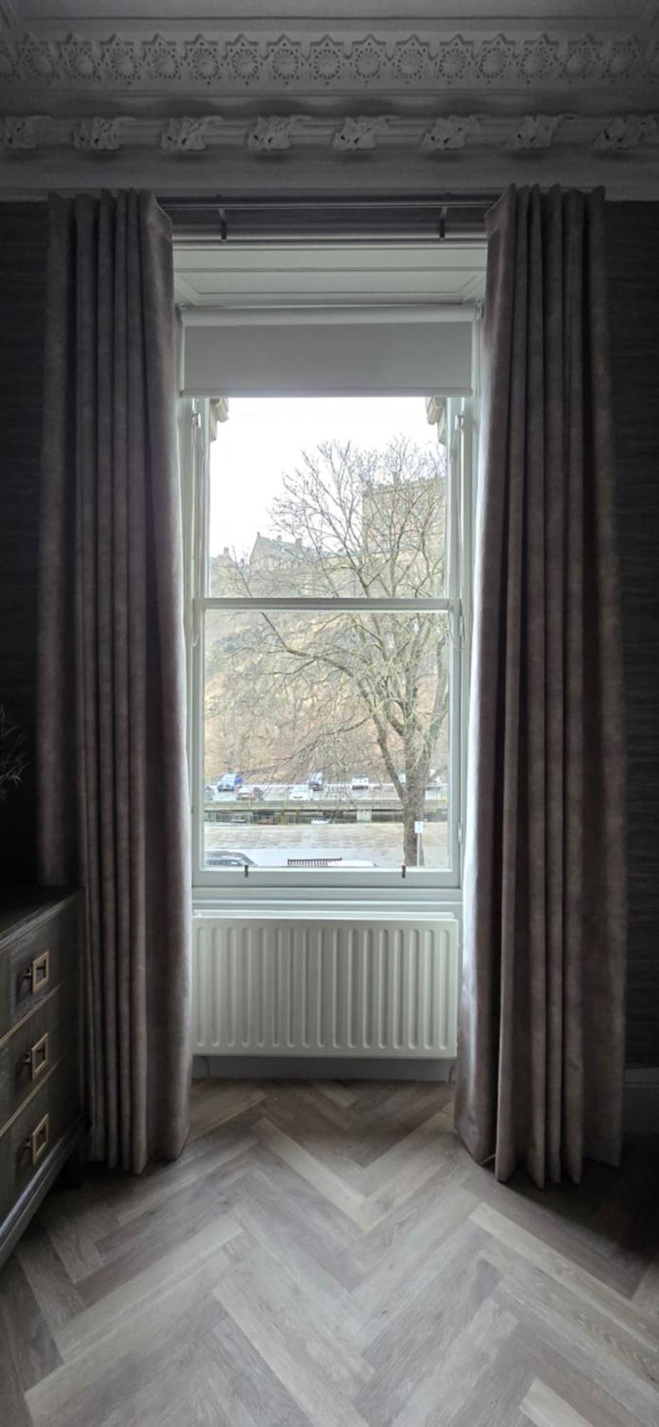 2 Bedroom Sofa Bed In Livingroom Castle View 1st Floor Sleeps 6 *