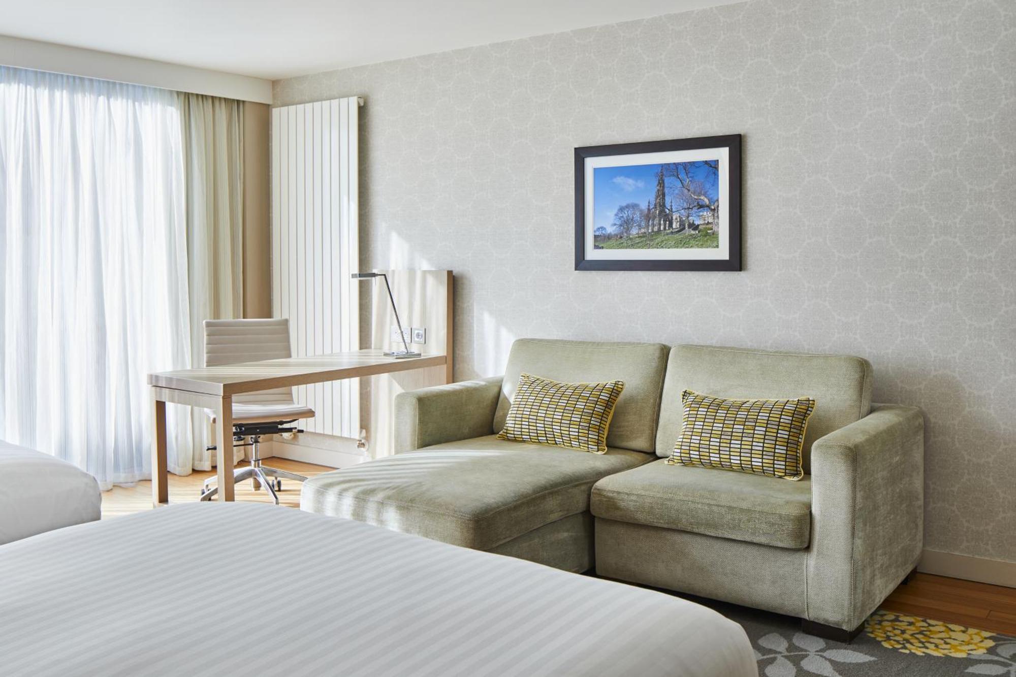 By Marriott Hotel 4*