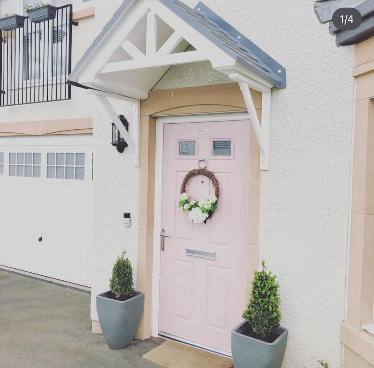 Luxury Large Family In * Edinburgh
