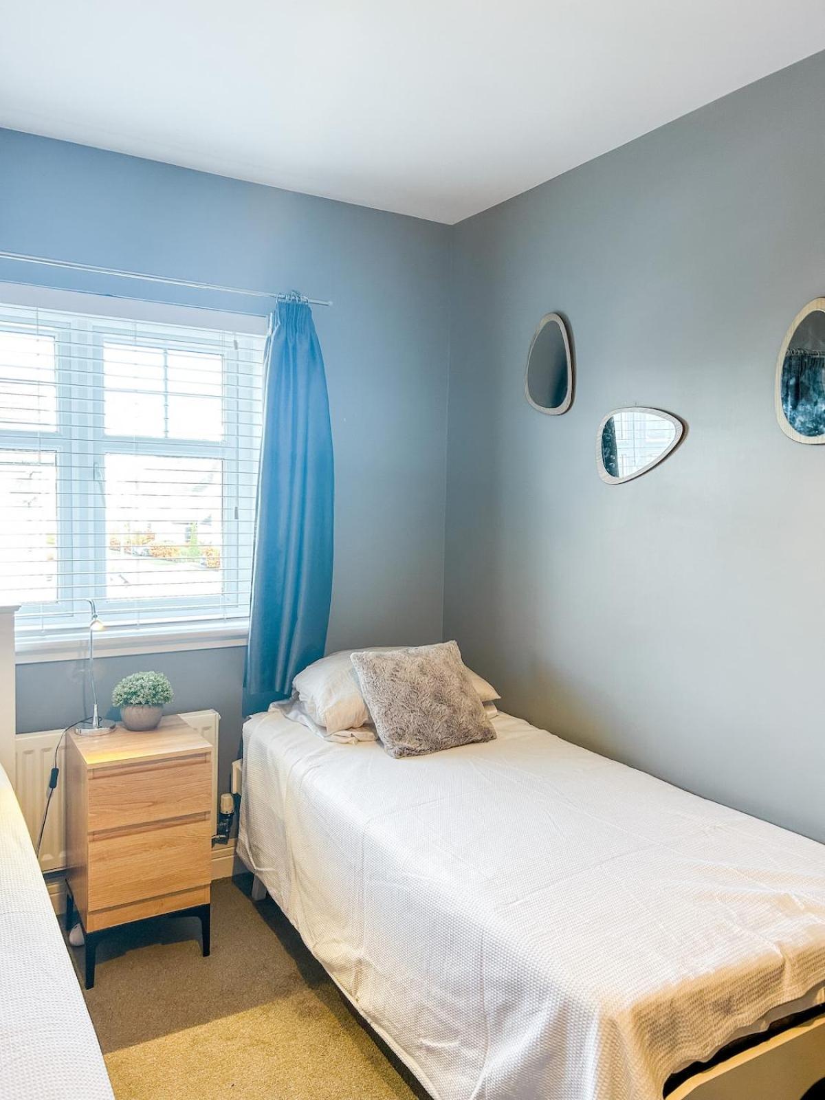 Luxury Large Family In Edinburgh