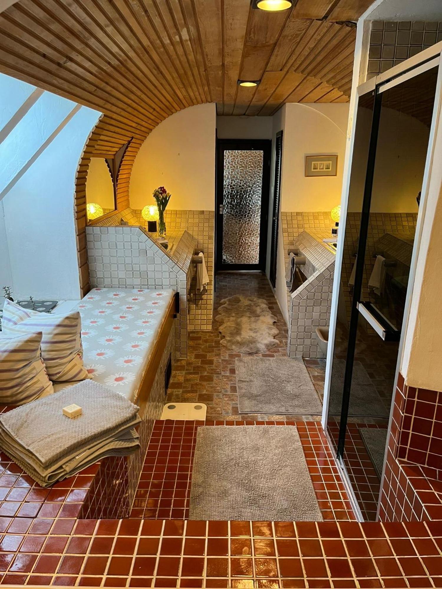 Vakantiehuis Festival Let With Parking And 15 Min Bus To West End Edinburgh