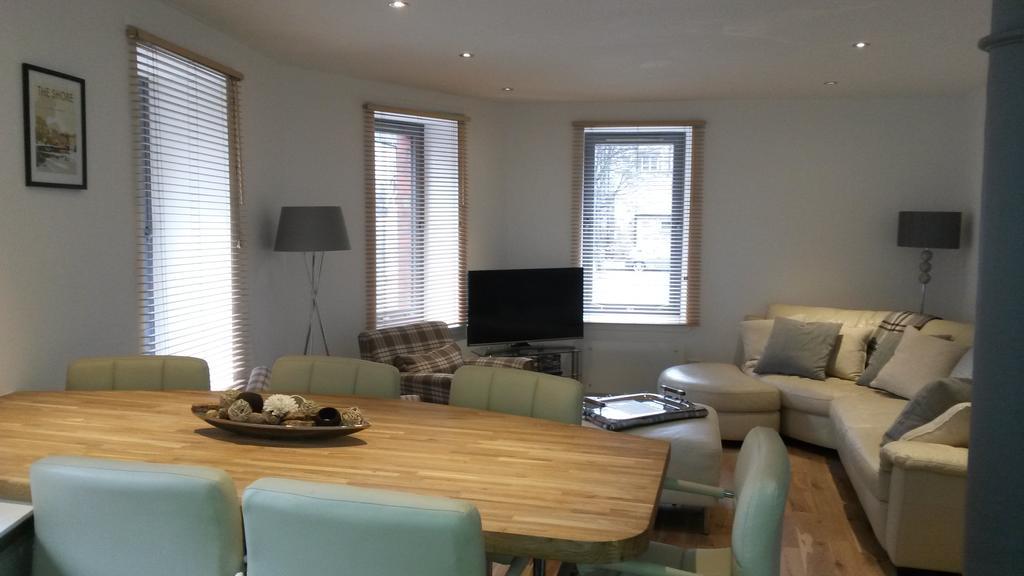 Shore View Apartment *