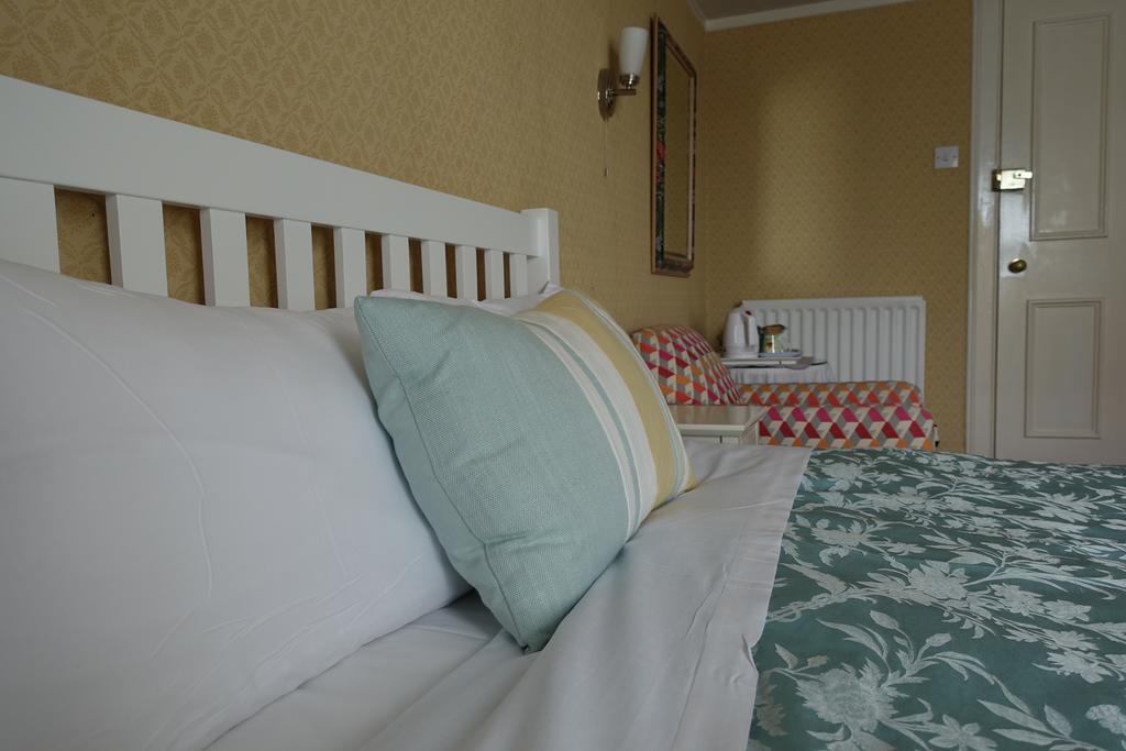 Guest house Ashgrove House