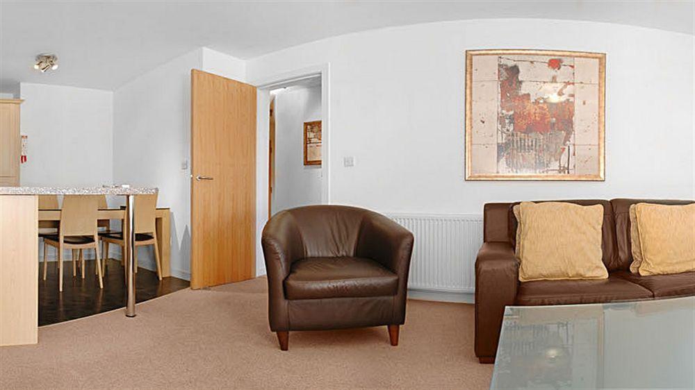 Fountain Court - Eq2 Aparthotel 4*