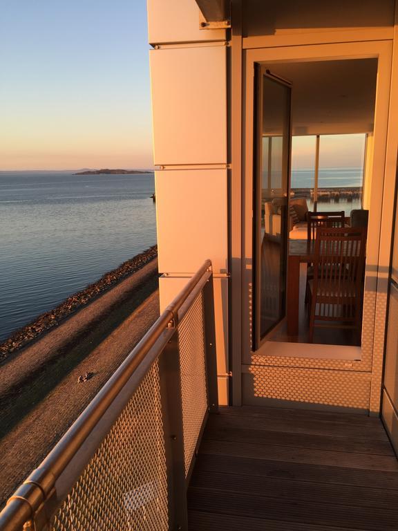 Western Harbour Appartement *