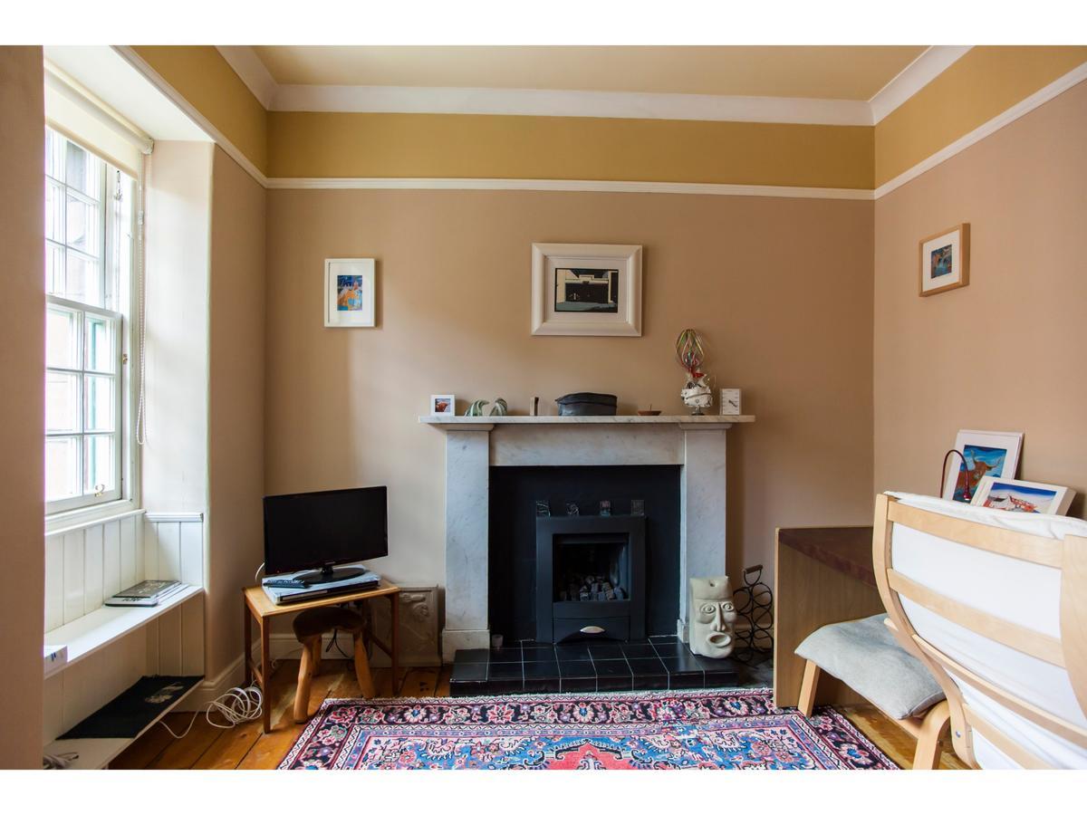 Historic Dean Village Treasure, Sleeps 4 Appartement *
