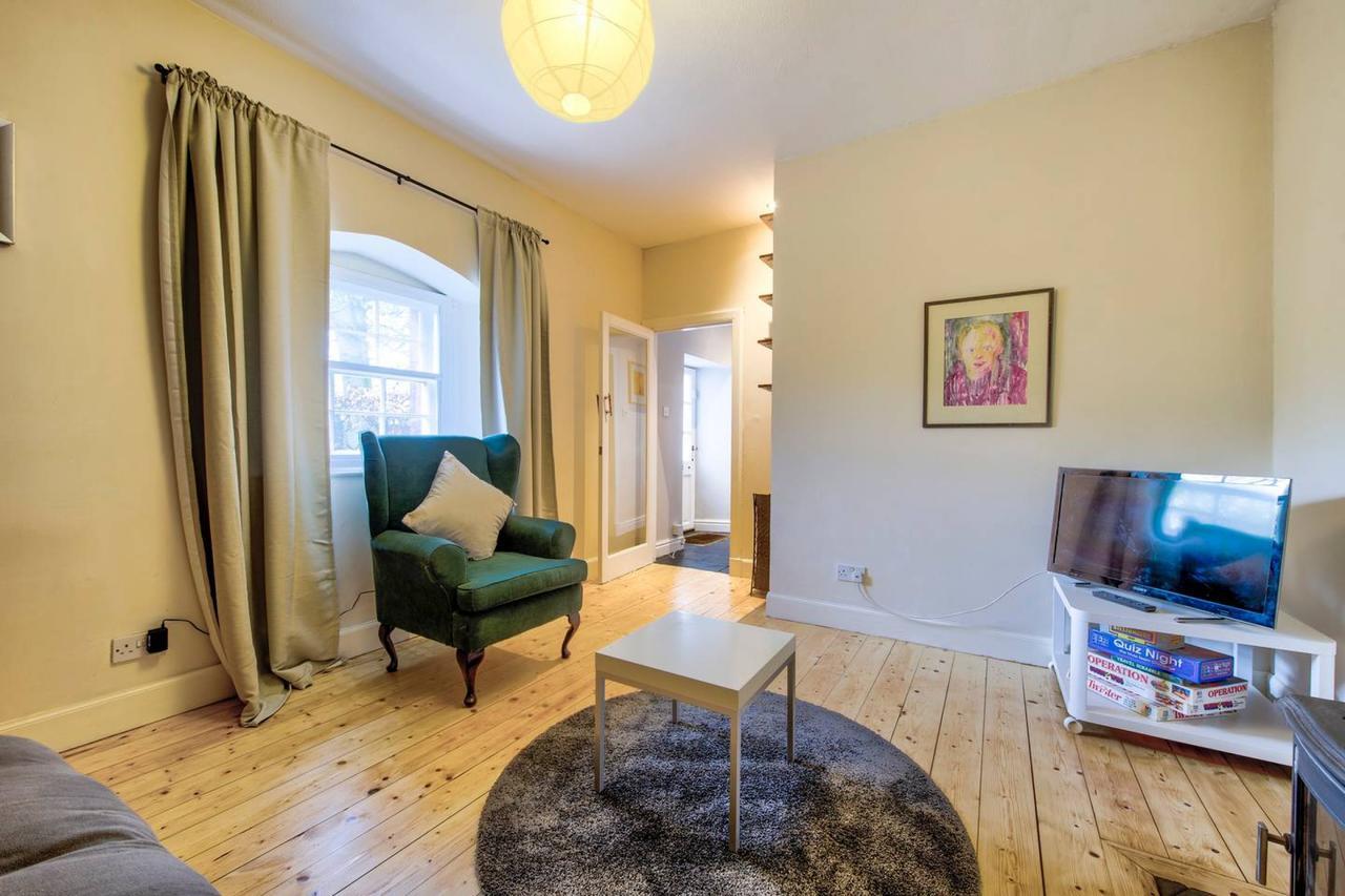 Holiday home On The Meadows In Central Edinburgh