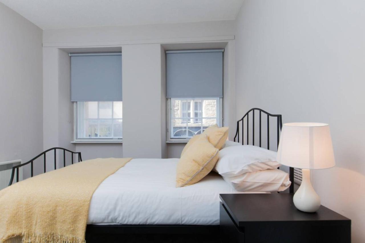 Stylish Royal Mile With Balcony Apartment