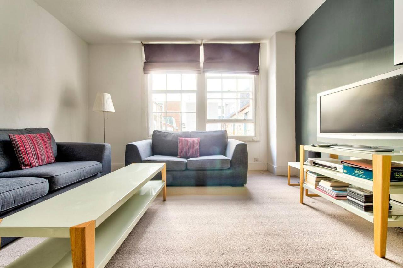 Joivy Bright 1 Bed Flat, Close To Princess Street