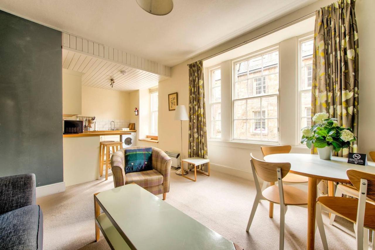 Joivy Amazing Location! Lovely Rose St In New Town Appartement Édimbourg