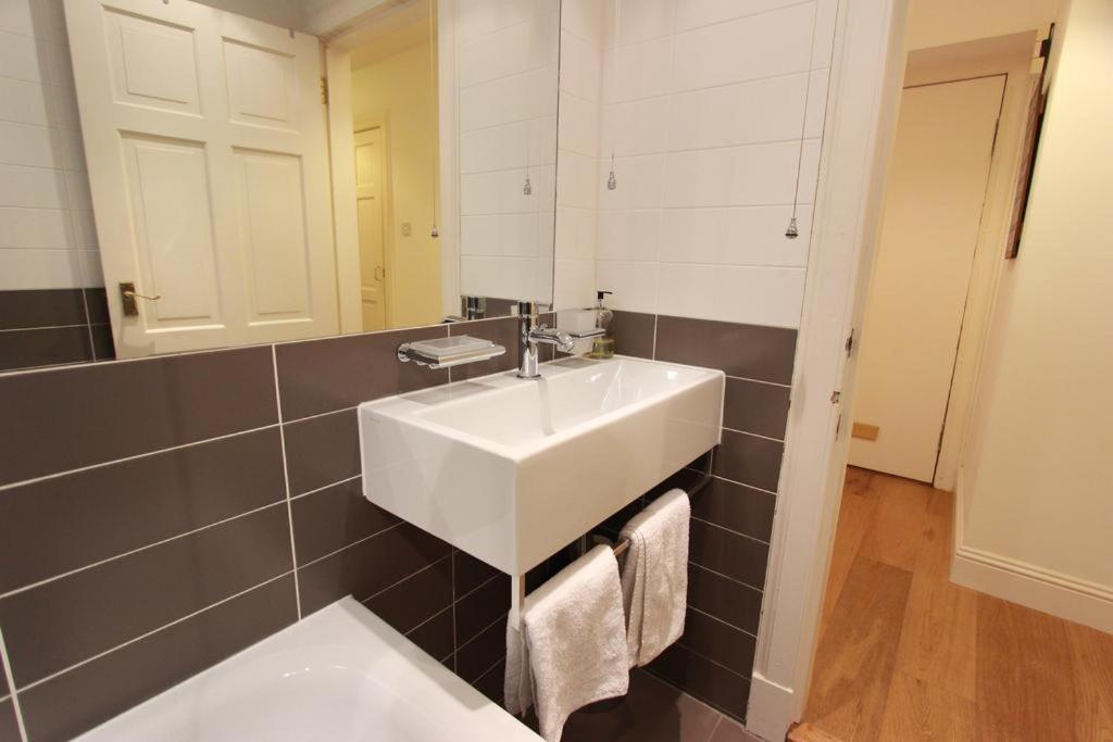 3 New Assembly Close - Royal Mile Appartement Édimbourg