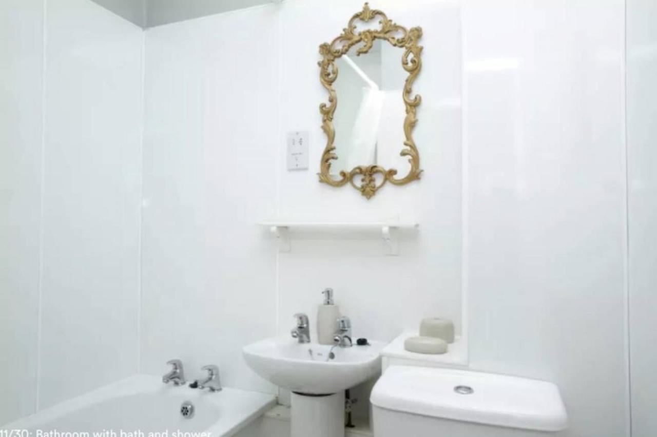 Joivy Stylish Castle View EDI