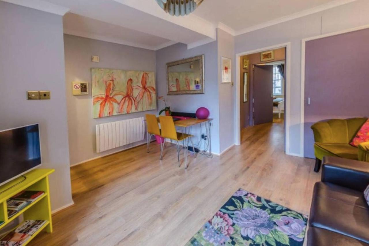 Joivy Stylish Castle View Appartement *