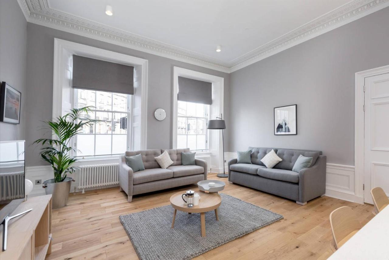 Apartment Joivy Spacious And Bright 1bed Apt, Short Walk From Princes Street *