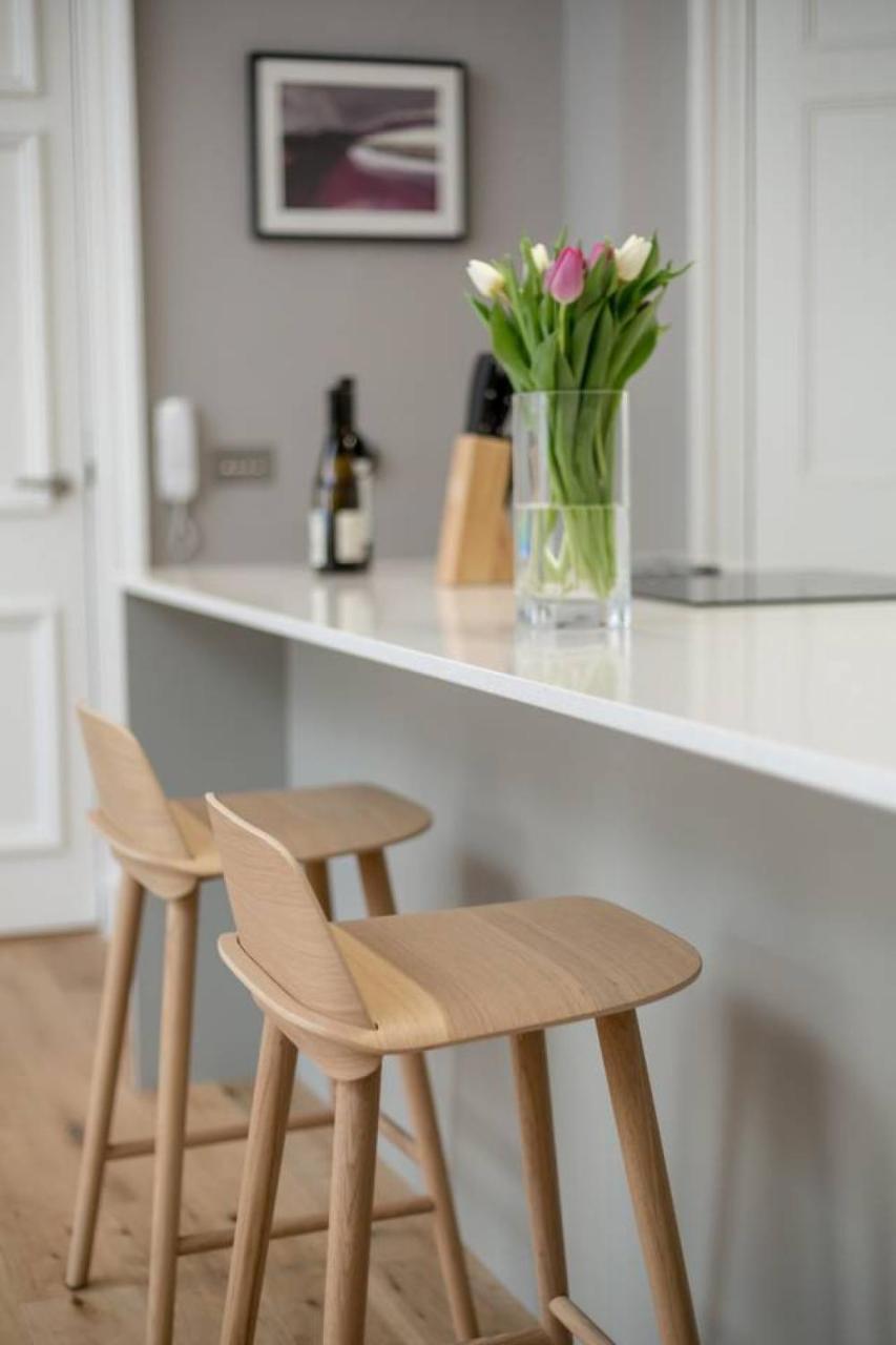 Joivy Spacious And Bright 1bed Apt, Short Walk From Princes Street Apartment Edinburgh